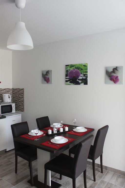 Apartments Antisa Baska Voda Exterior photo
